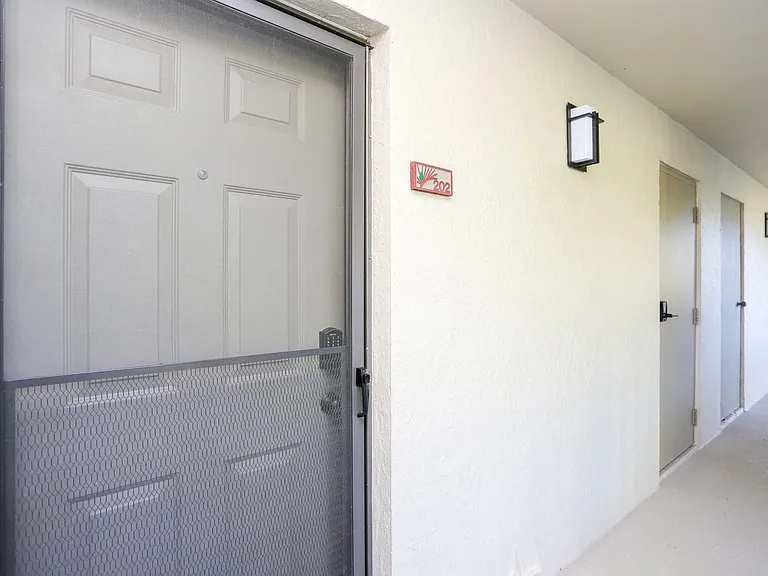 3611 Wild Pines Dr #202 — Photo 23