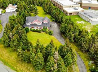 Summit Dr #40, Paradise, NL A1L2P3
