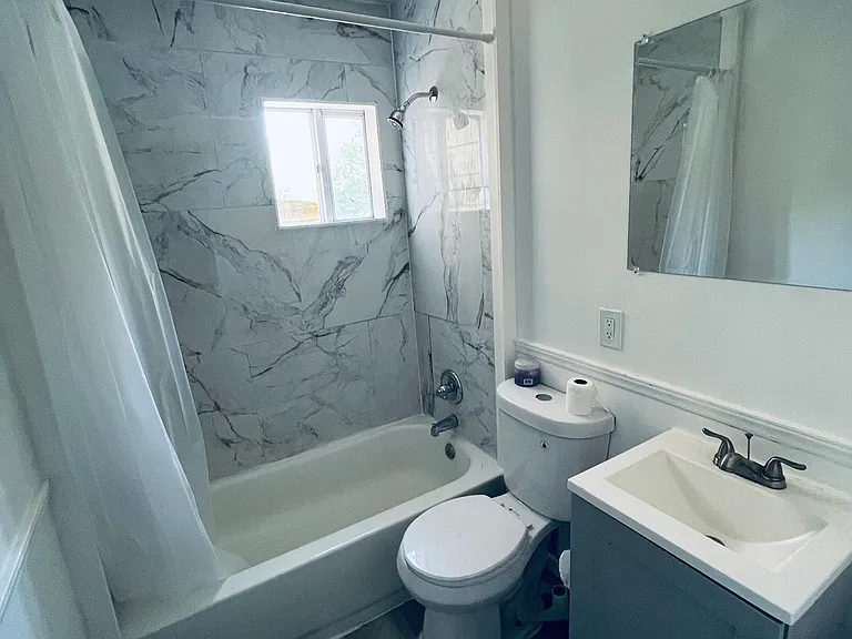 116 W Beverly Ave — Photo 23