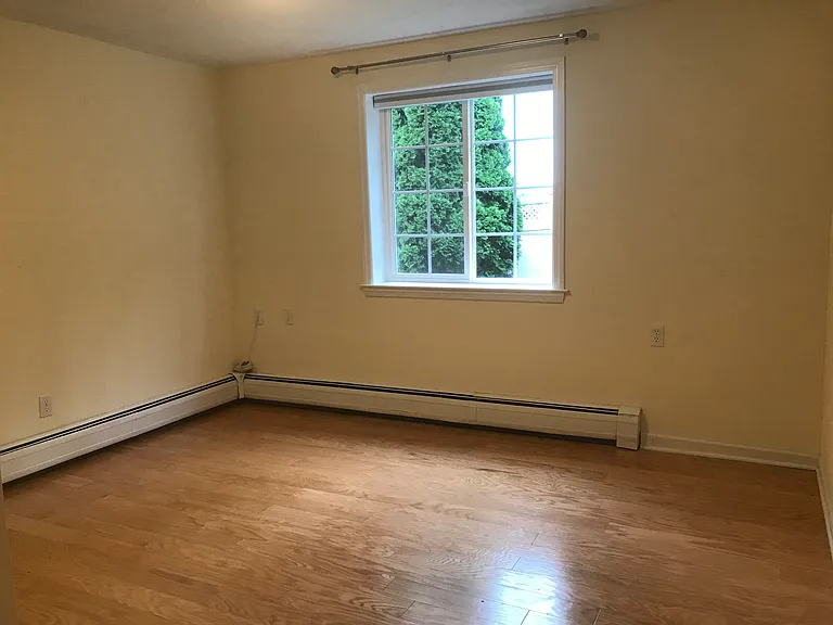 212 Jennings Rd — Photo 13