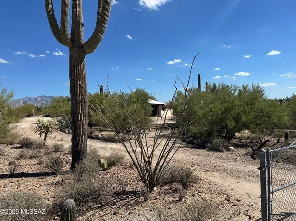 9890 N Blue Bonnet Rd, Tucson, AZ 85742