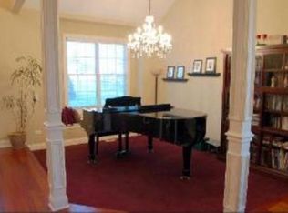 27105 Timber Wood Ct, Plainfield, IL 60585