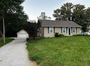 1106 Lake Maurer Rd, Excelsior Springs, MO 64024