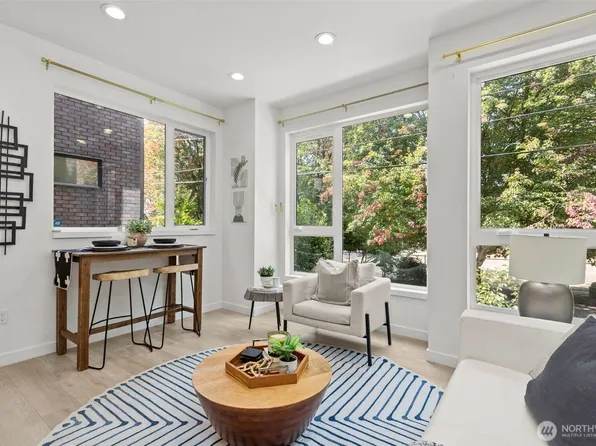 716 11th Avenue E #A, Seattle, WA 98102