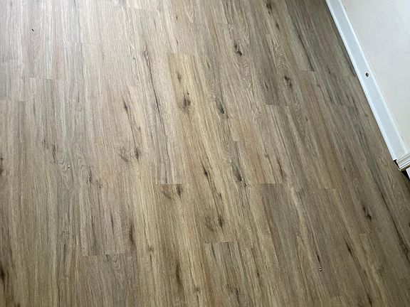 New laminate flooring in all 3 bedrooms