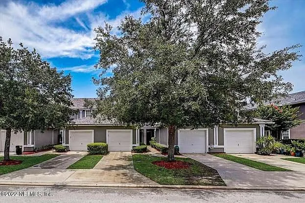 421 Scrub Jay Dr — Photo 4