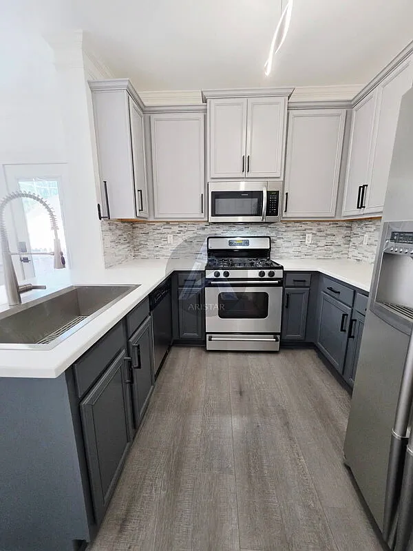2 bed, 2.5 bath, 1470 sqft, $1,925 — Photo 4