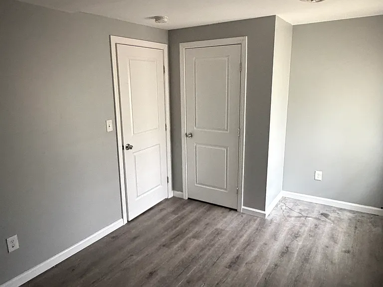 939 Strong St #2 — Photo 9