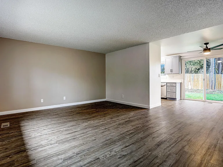 Overlook Terrace Apartments — Photo 36
