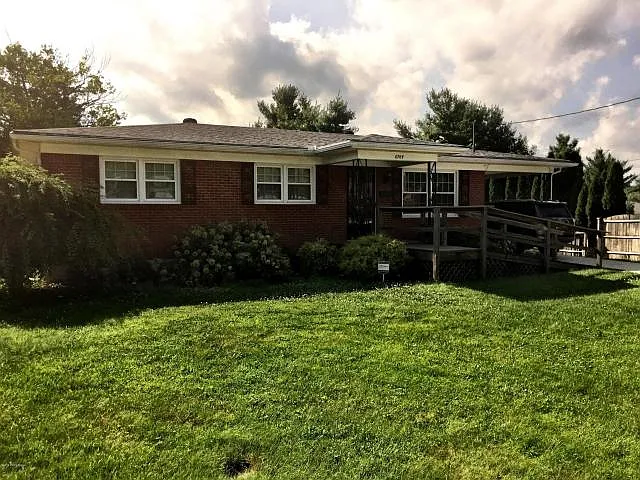 6704 Fernhaven Rd photo 1