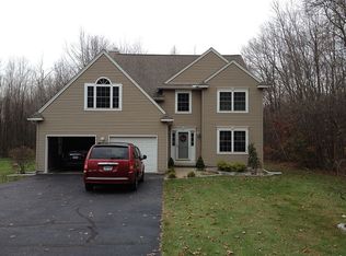 266 Broad Brook Rd, Enfield, CT 06082