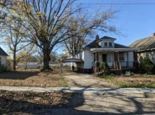 1213 Poole St, Springfield, IL 62702