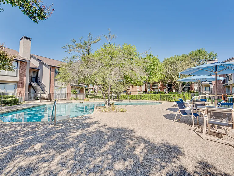 Bardin Oaks — Photo 12