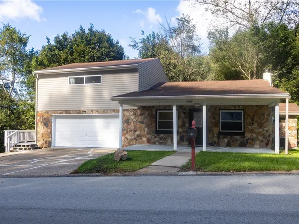 1145 Hill St, Lower Burrell, PA 15068