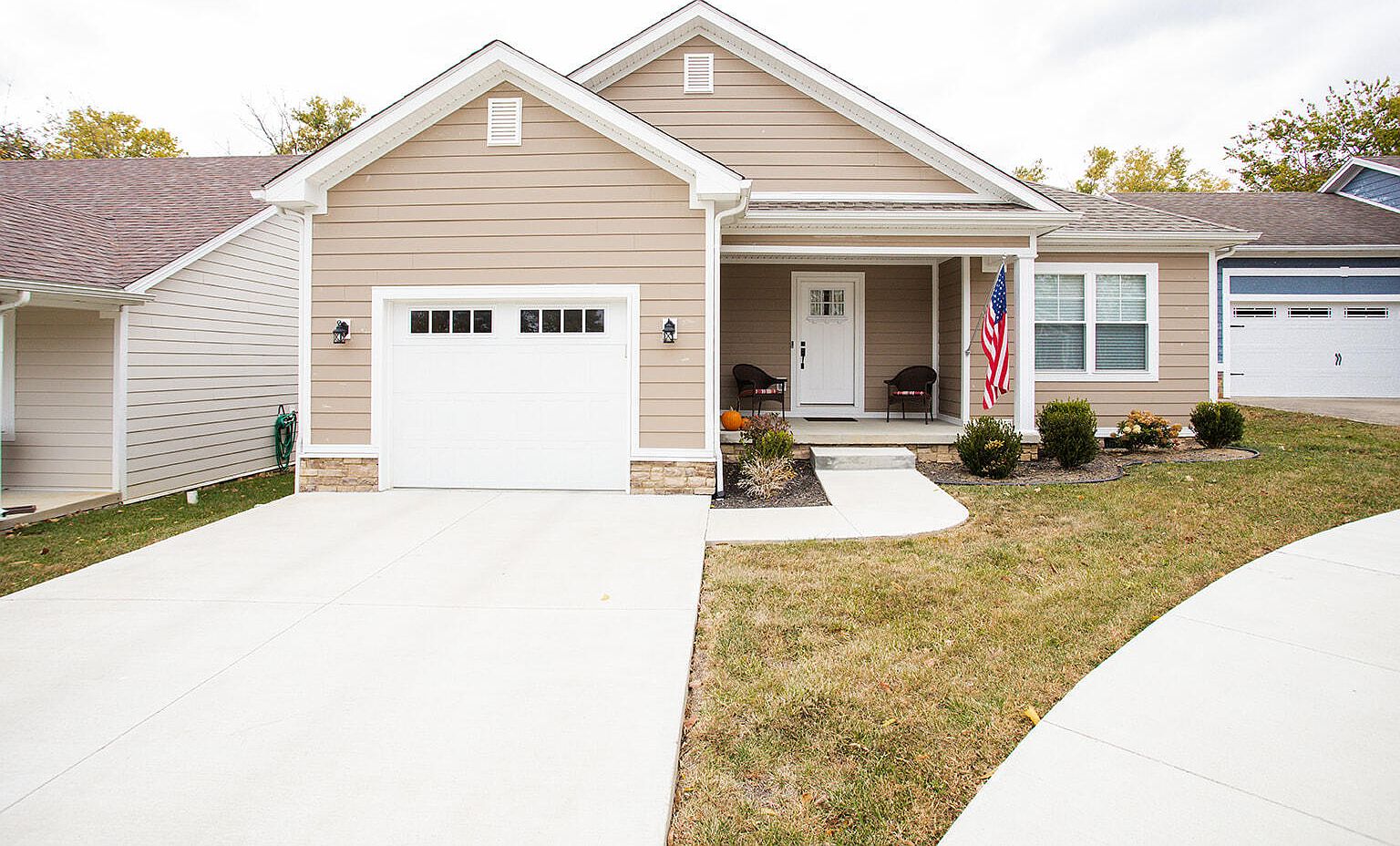 1037 Silver Leaf Dr, Lawrenceburg, KY 40342 Zillow