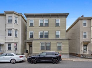 33 Merriam St, Somerville, MA 02143