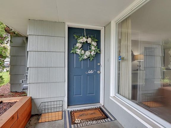 4th image of 5716 110th St SW