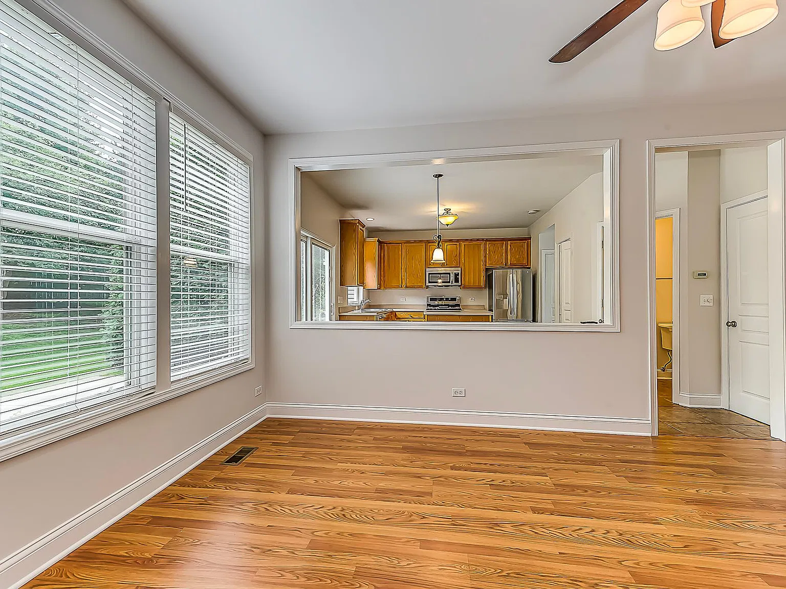 2713 Bay View Cir — Photo 4