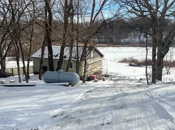 19532 Pirz Lake Rd, Paynesville, MN 56362