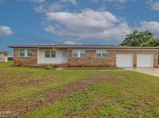 2215 Westover Dr, Panama City, FL 32405