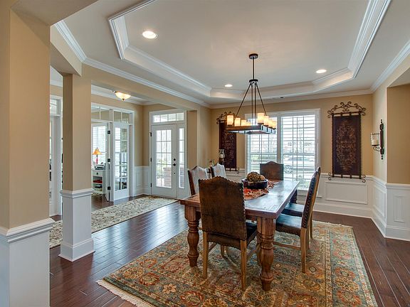 5th image of 204 Antebellum Ln