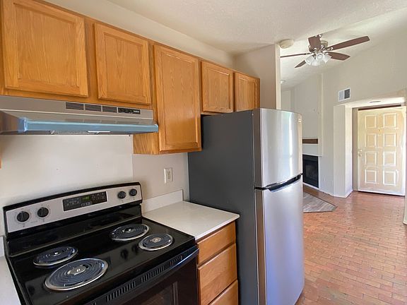 5th image of 5333 Heritage Way NE APT C