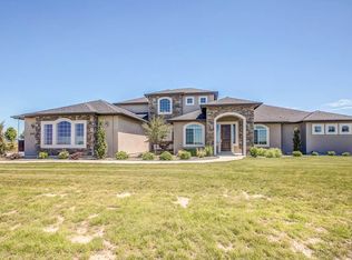 25276 Deep Canyon Dr, Star, ID 83669