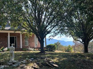 456 Greystone Rd, Greeneville, TN 37743