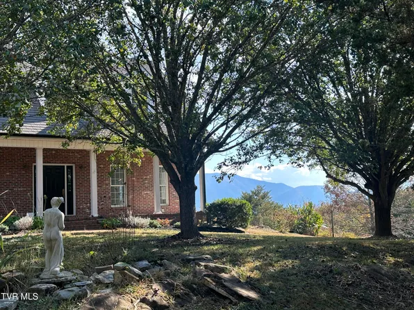 456 Greystone Rd, Greeneville, TN 37743