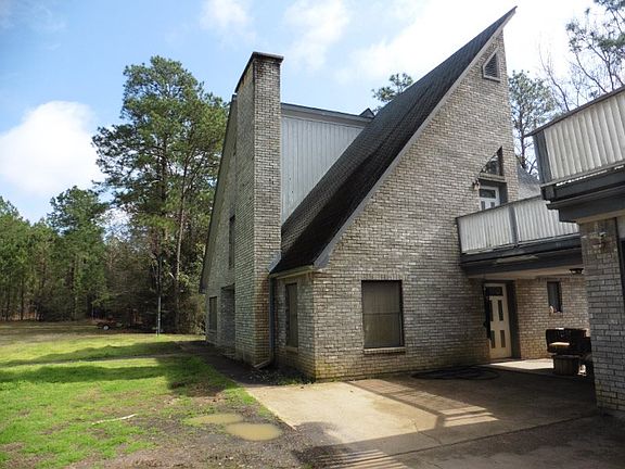 5th image of 243 Angelina Dr