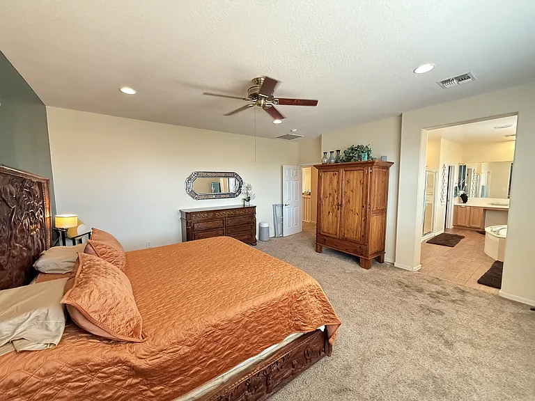 2245 W Clearview Trl — Photo 3