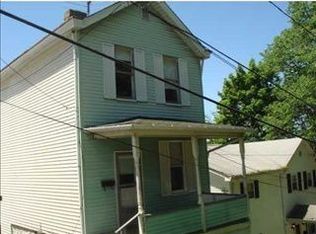 208 Wood St, Rostraver Township, PA 15012