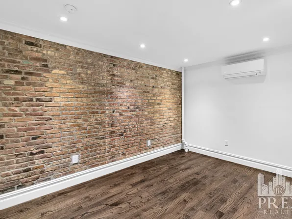 244 Tenth Avenue image 9 of 12