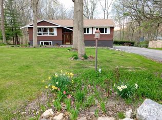 229 Whispering Oaks Dr, Groveland, IL 61535
