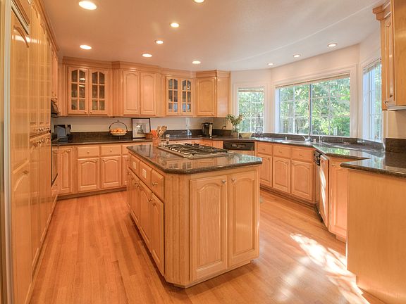 Gorgeous Kitchen