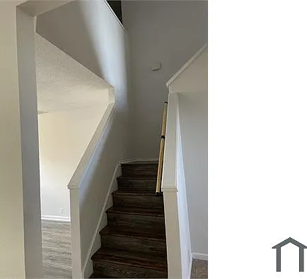 3304 Roddy Dr — Photo 12