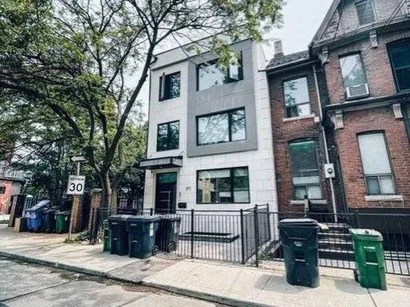 271 Ontario St #2, Toronto, ON M5A 2V6