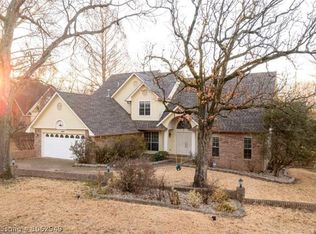 8304 Canopy Oaks Dr, Fort Smith, AR 72903