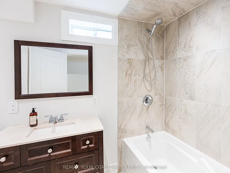 176 Aishford Rd #LOWER — Photo 25