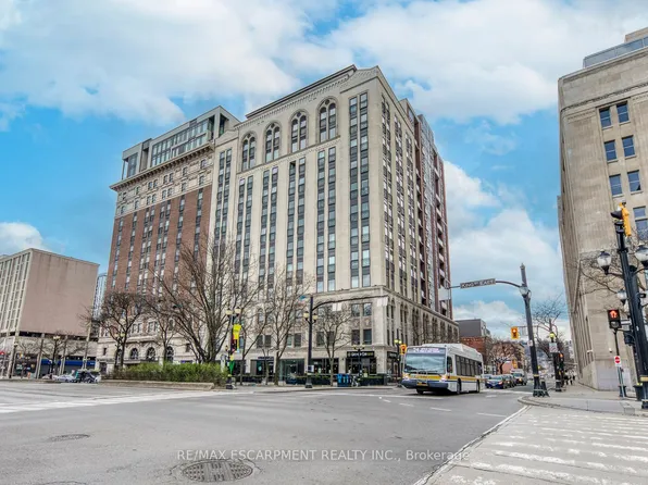 112 King St E #905, Hamilton, ON L8N 1V2