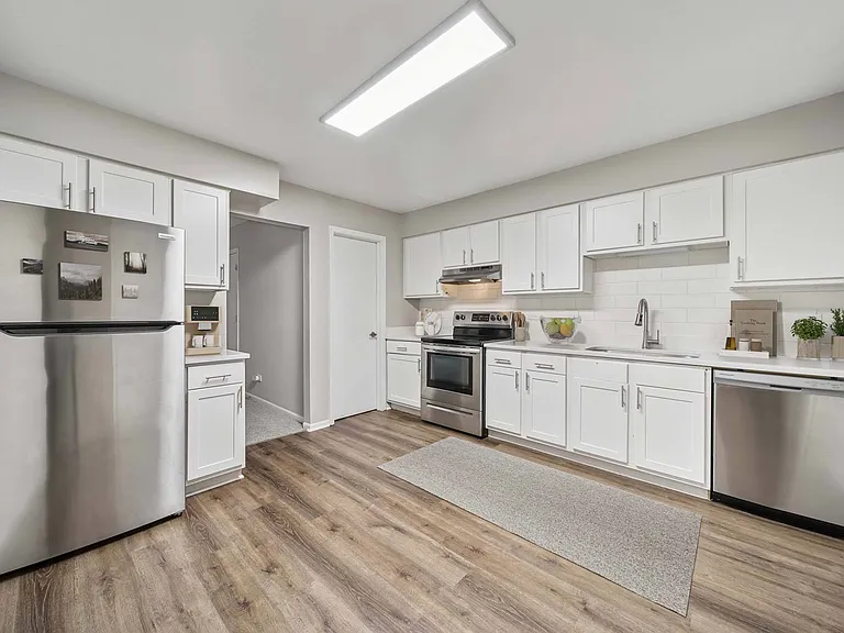 Haven on Long Grove — Photo 29