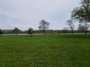 1852 Q Ave, Oelwein, IA 50662