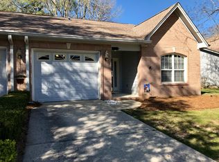 3639 Killarney Plaza Dr, Tallahassee, FL 32309