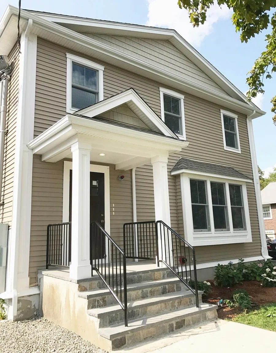8 Mechanic St — Photo 1