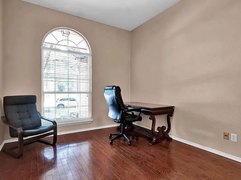 3339 Rod Carew Dr — Photo 5