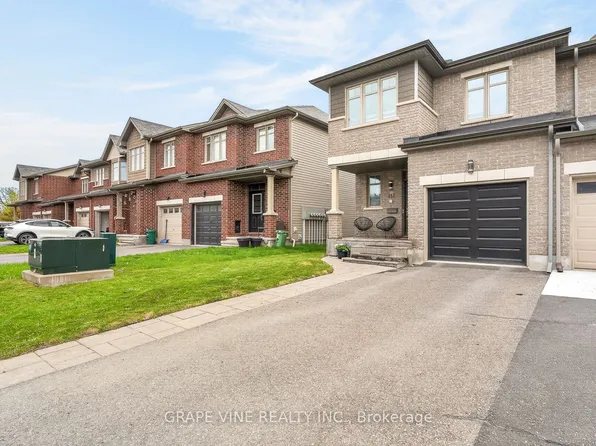 112 Hawkshaw Cres, Ottawa, ON K2J 0J6