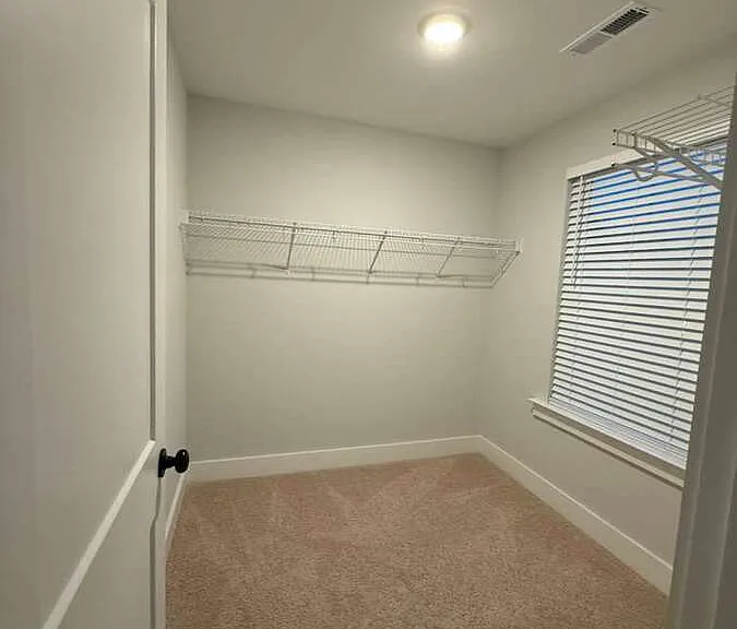 919 Cannon Crossing Cir — Photo 8