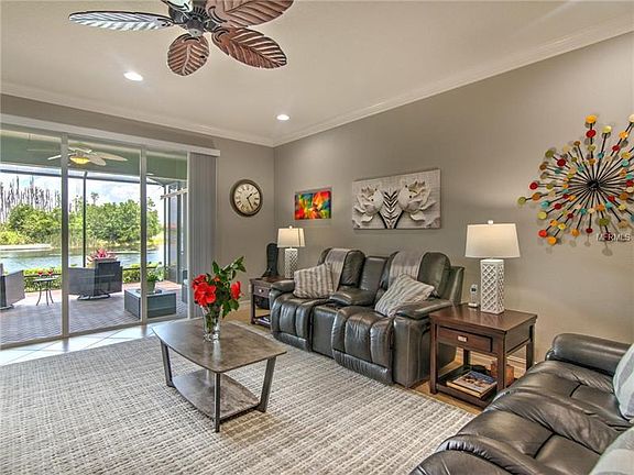 Home For Sale In Valencia Lakes