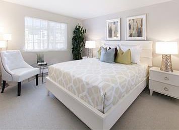 5th image of 1301 Fulton St APT 306