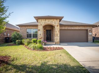 1224 Doe Meadow Dr, Burleson, TX 76028